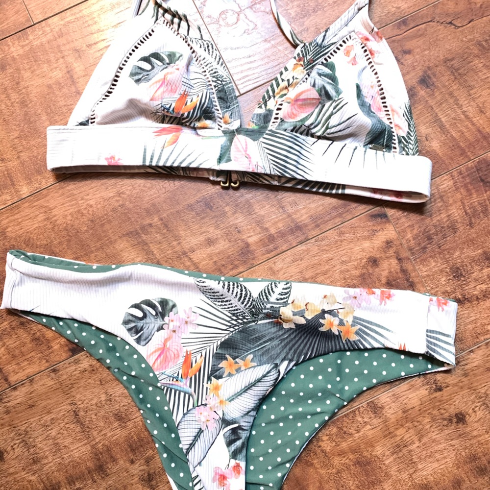 Cute floral swimsuit